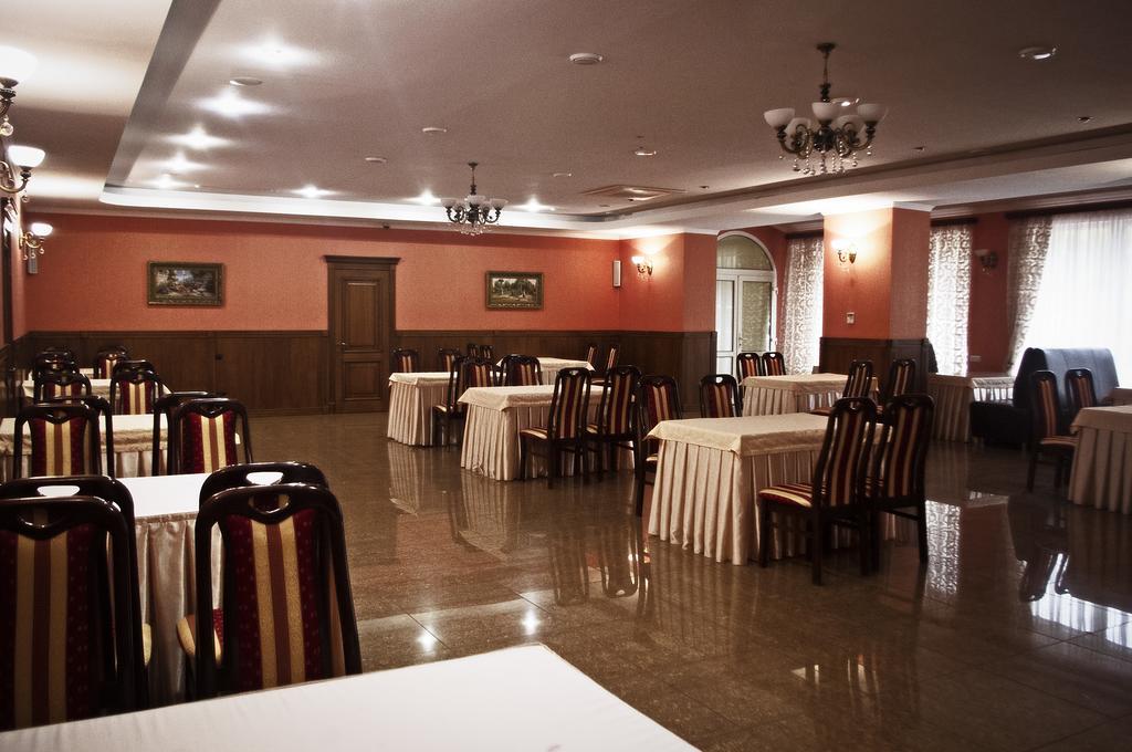 Sv Park Hotel คาร์คิฟ ภายนอก รูปภาพ