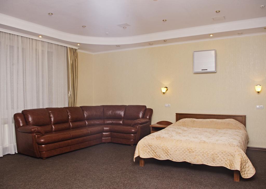 Sv Park Hotel คาร์คิฟ ภายนอก รูปภาพ