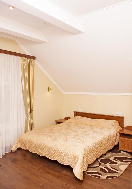 Sv Park Hotel คาร์คิฟ ภายนอก รูปภาพ
