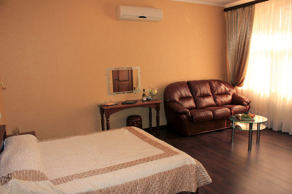 Sv Park Hotel คาร์คิฟ ภายนอก รูปภาพ